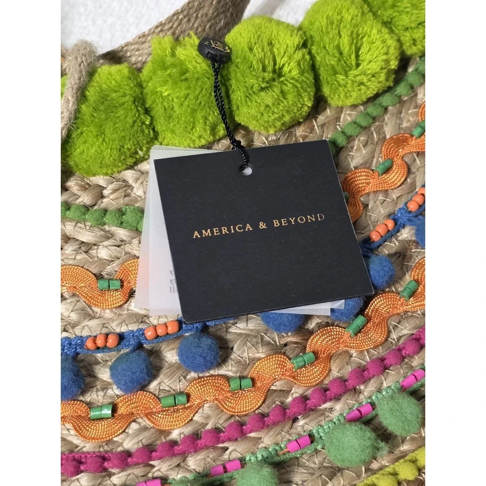 NWT America & Beyond Pom Pom Fiesta Jute Tote Bag Beach Pool - Picture 6 of 9